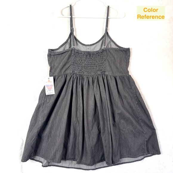 Forever 21 Plus Baby Doll Grunge Skater Pockets Smocked Mini Dress Womens 2X NEW - Picture 3 of 6